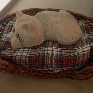 Lou Rankin's Little Creations Dreamer QEC1265 Hallmark dog figure sculpture